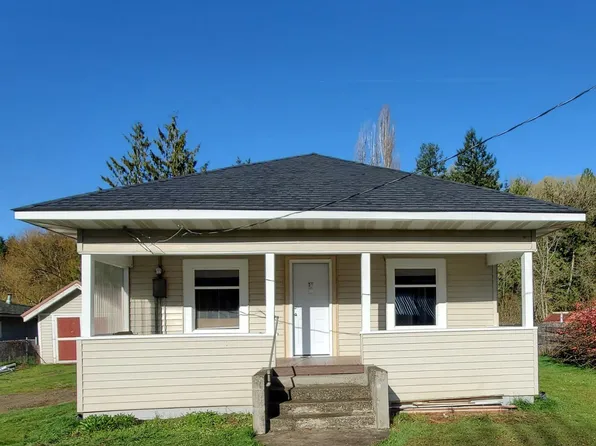 416 SW Canyon Loop, Winlock, WA 98596