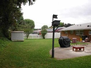 5214 Windsor Blvd, Mechanicsburg, PA 17055
