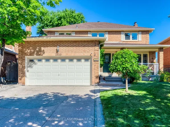 2935 Kingsway Dr, Oakville, ON L6J 6R8