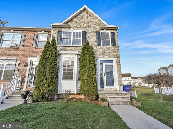 359 Mineral Dr, York, PA 17408