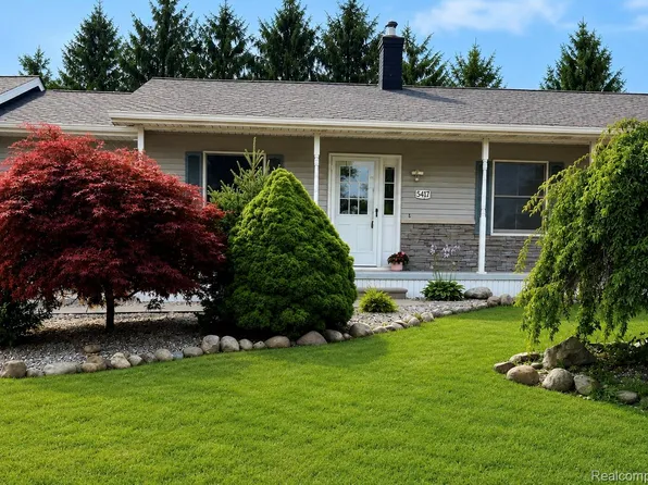 5417 North Rd, North Street, MI 48049