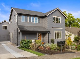 3821 19th Ave SW, Seattle, WA 98106