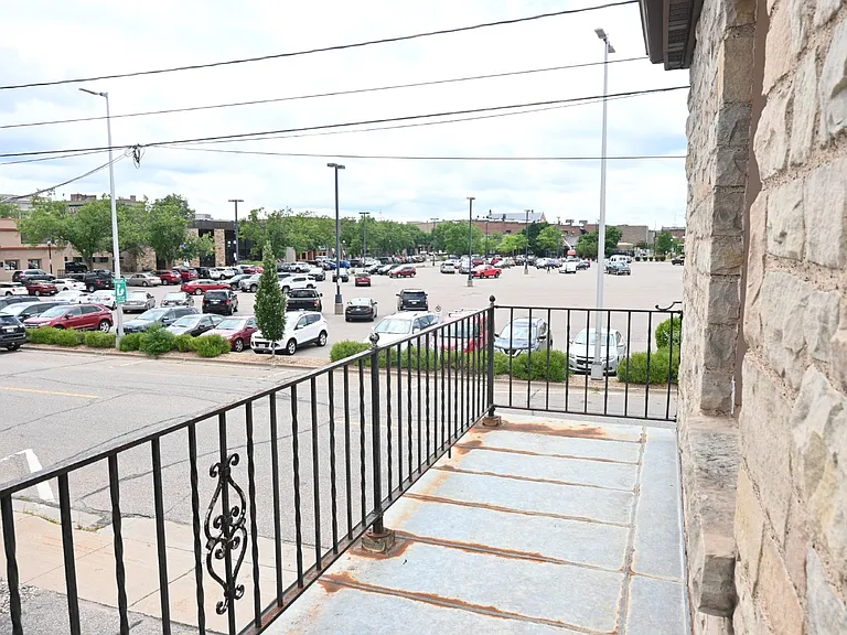 1317 College Ct #W — Photo 18