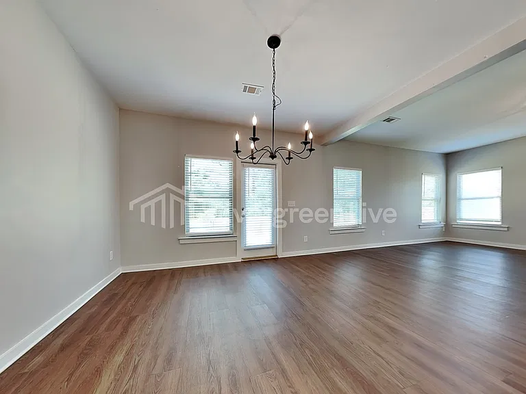 15661 Capstone Blvd — Photo 3