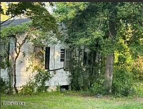 3rd image of 623 S Church Street
