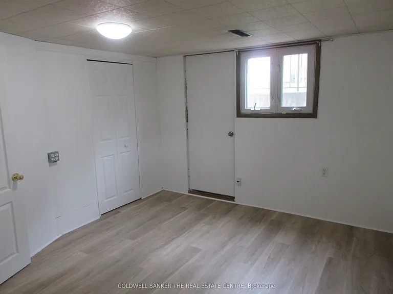 72 Navaho Dr — Photo 9