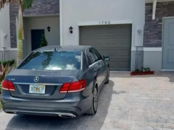 1790 SE 7th Ter, Homestead, FL 33034
