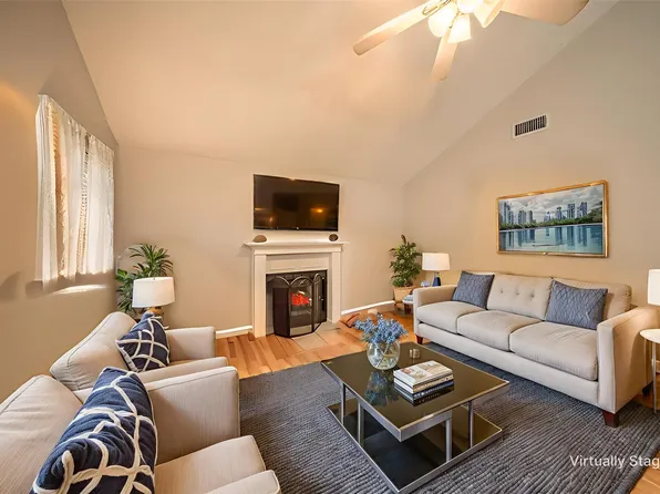 746 Wildwood Trl, Holly Lake Ranch, TX 75765