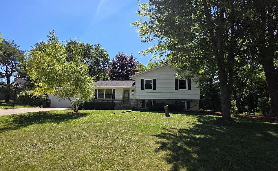 1st image of N50W14473 Fairmount AVENUE