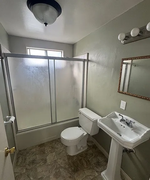 44 N Roosevelt Ave #8 — Photo 7