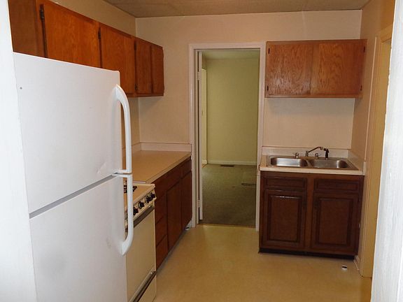 1 Br kitchen