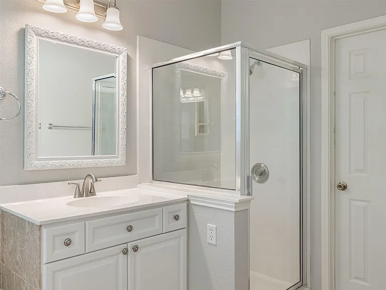 12304 Torrance Ct — Photo 16