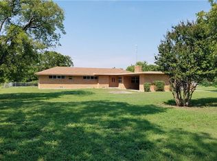 111 Harper Dr, Anna, TX 75409