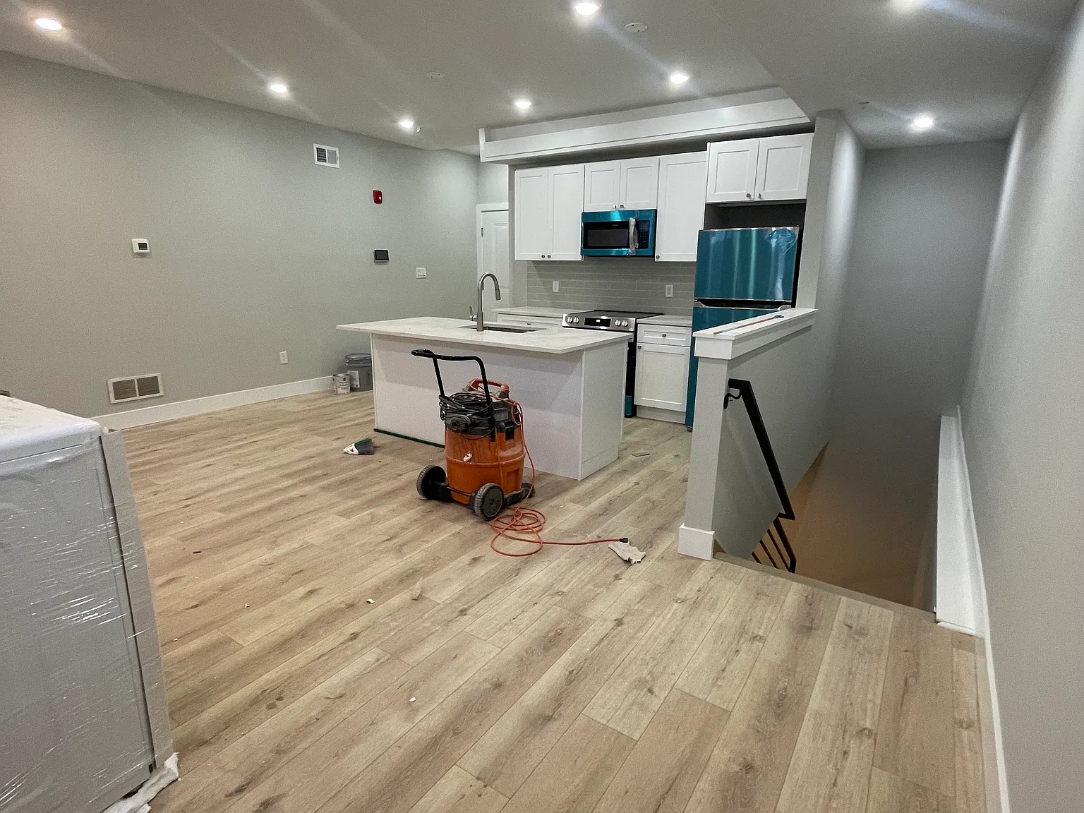 2 bed, $1,650 — Photo 4