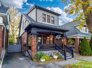 214 Rothsay Ave, Hamilton, ON L8M 3G7