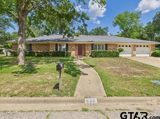 930 Bradley Dr, Athens, TX