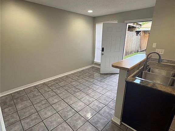 2nd image of 5350 Tullis Dr