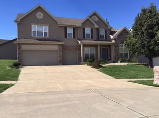 21 Carlton Lake Ct, Wentzville, MO 63385