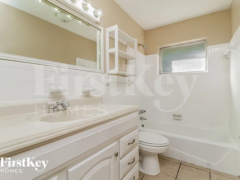 2720 Erin Rd — Photo 10