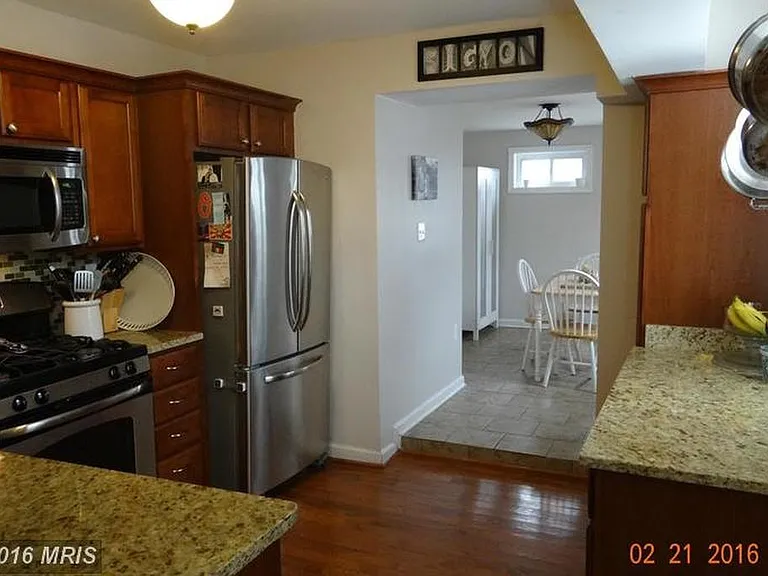 2303 E Fairmount Ave — Photo 6
