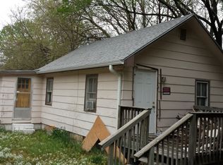 1417 NW Logan St, Topeka, KS 66608