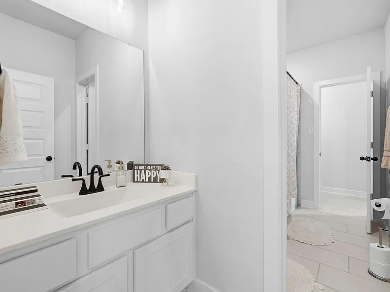 511 Carina Gaze Dr — Photo 33