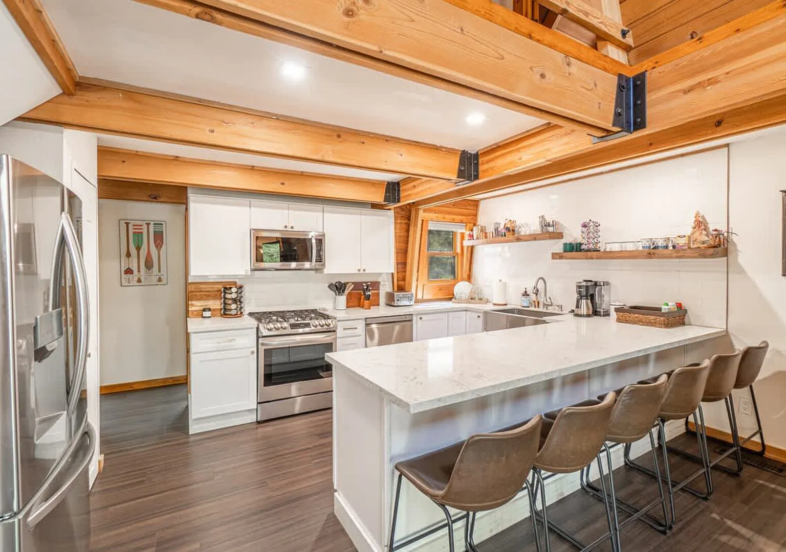 The Canoe Cabin — Photo 2