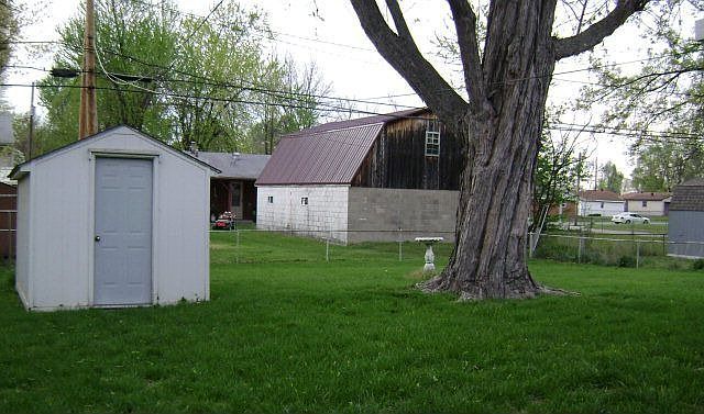 1st image of 3912 Hawthorne Dr