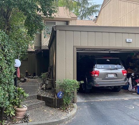 2nd image of 9166 Madison Green Ln