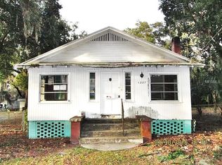 1227 Oakhill St, Lakeland, FL 33815