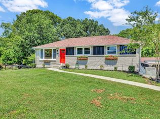 1019 N Graycroft Ave, Madison, TN 37115