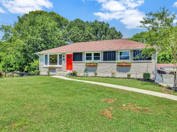 1019 N Graycroft Ave, Madison, TN 37115