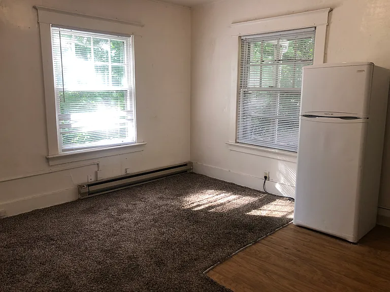 745 NE Maple St #3A — Photo 6