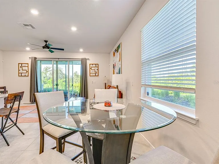 5443 Elmview Xing — Photo 12