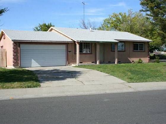 1st image of 3021 Torrance Ave