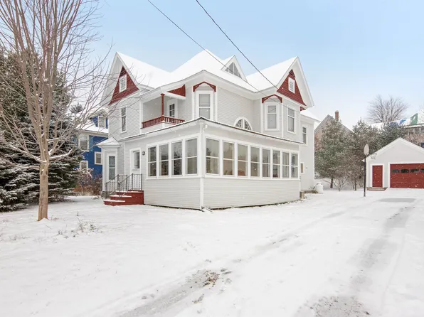 52 North Avenue, Richford, VT 05476