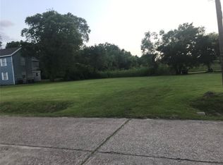 1101 Beauty St, Dayton, TX 77535