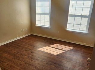 1615 Bois D Arc St #1202, Commerce, TX 75428