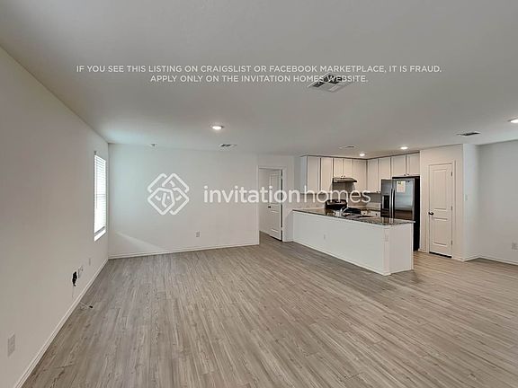 3rd image of 14423 Estuary Pl