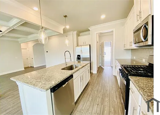 334 Sterling Creek Way — Photo 3