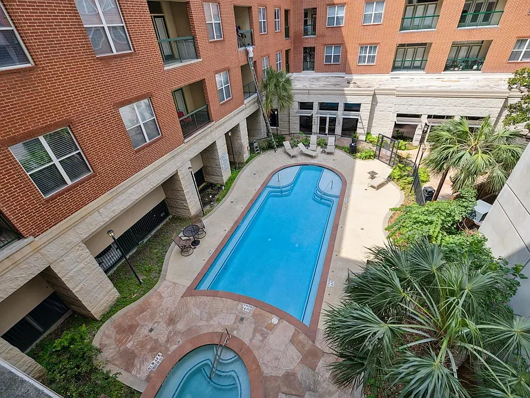 300 Saint Joseph Pkwy #223 — Photo 18