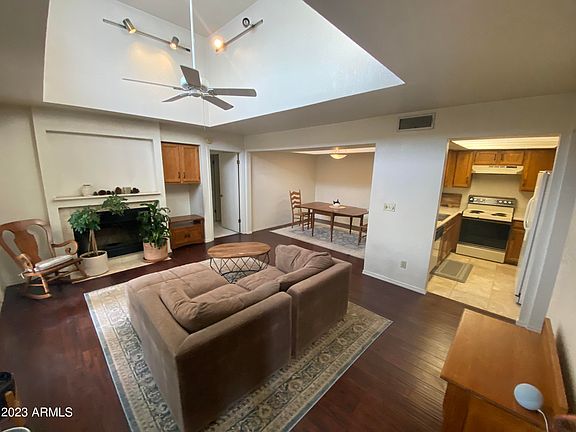 3rd image of 1311 W KEATS Avenue
