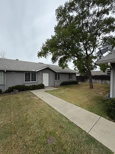 708 S Phillips St #2 Photo 1
