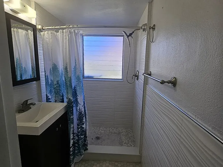 360 W Fray St — Photo 20