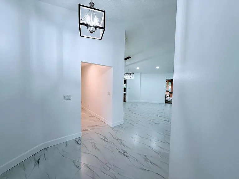 465 SE Naranja Ave — Photo 14