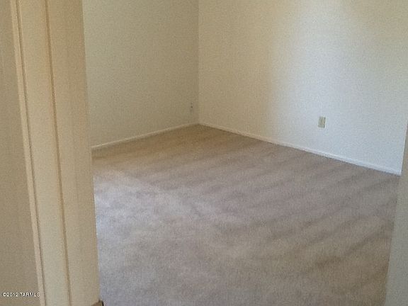 4th image of 814 S Langley Ave