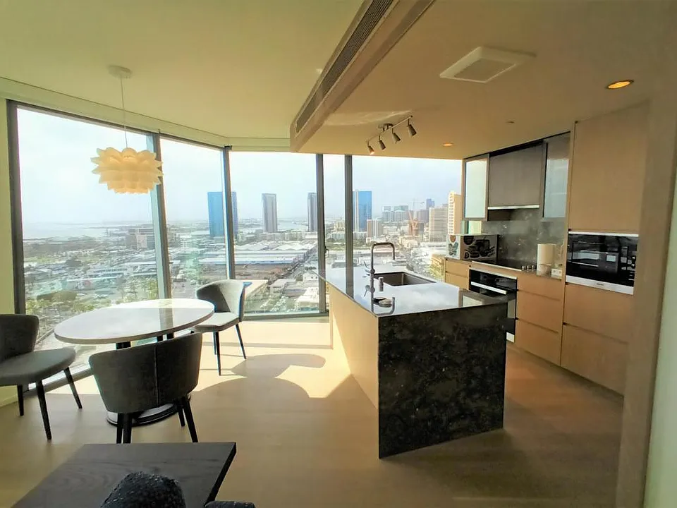 1000 Auahi St #20