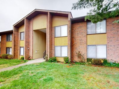7090 Wildwood Cir APT 33, Louisville, KY, 40291
