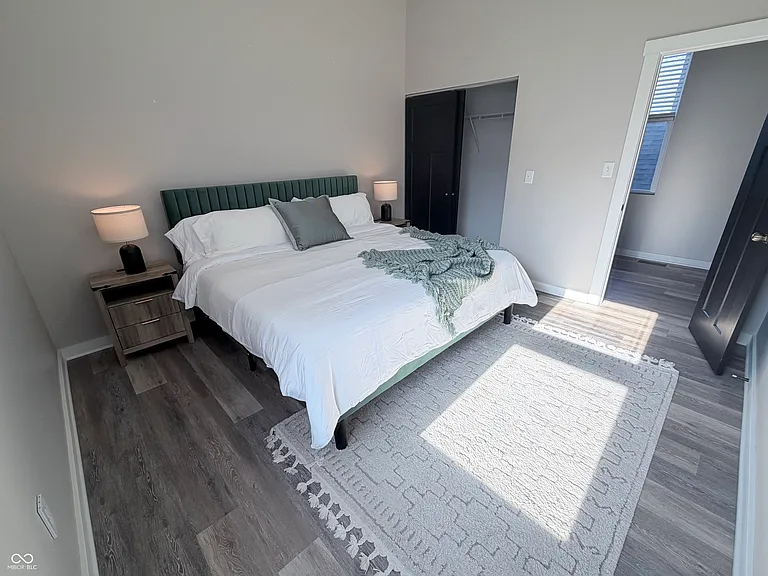 656 N Beville Ave — Photo 17