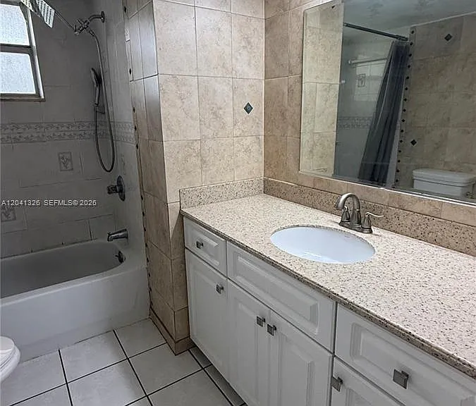 1770 NE 191st St #1141 — Photo 12